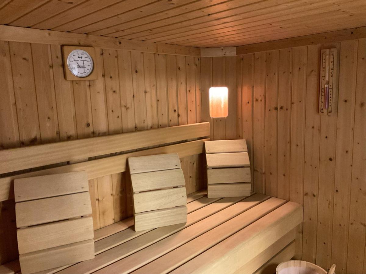 Neukirchen am Großvenediger Hotel Wildrose מראה חיצוני תמונה